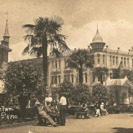 Ritsa Hotel Suchumi Zewnętrze zdjęcie