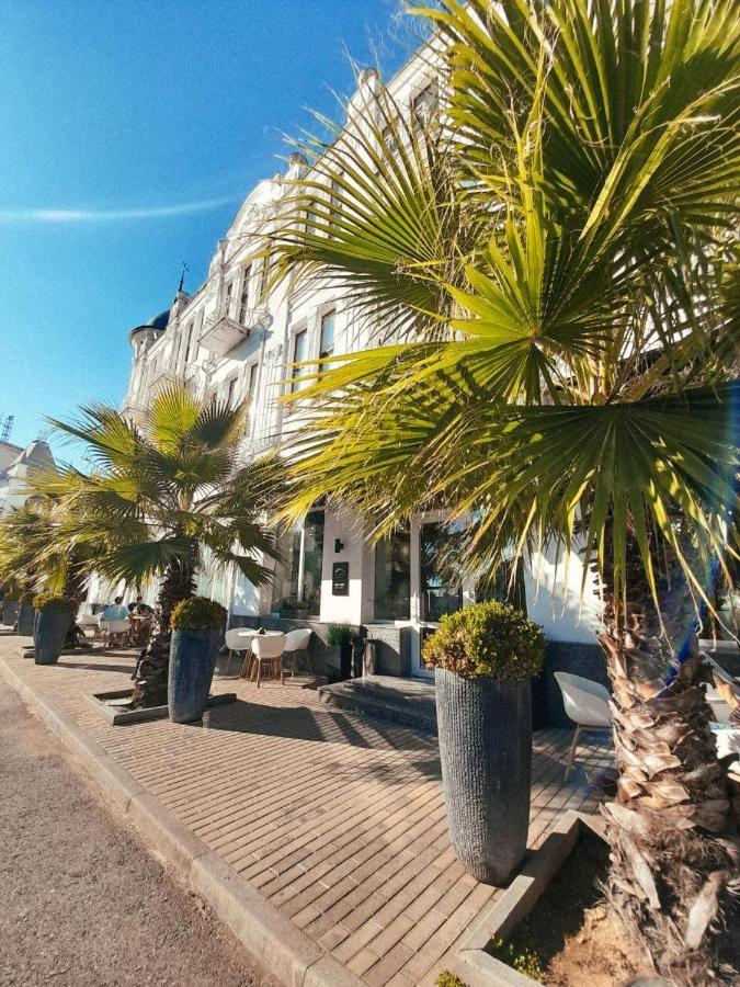 Ritsa Hotel Suchumi Zewnętrze zdjęcie