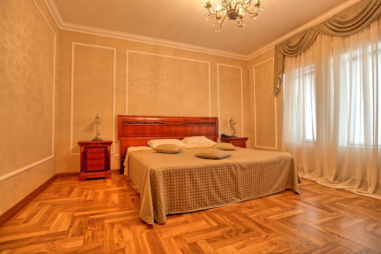 Ritsa Hotel Suchumi Zewnętrze zdjęcie