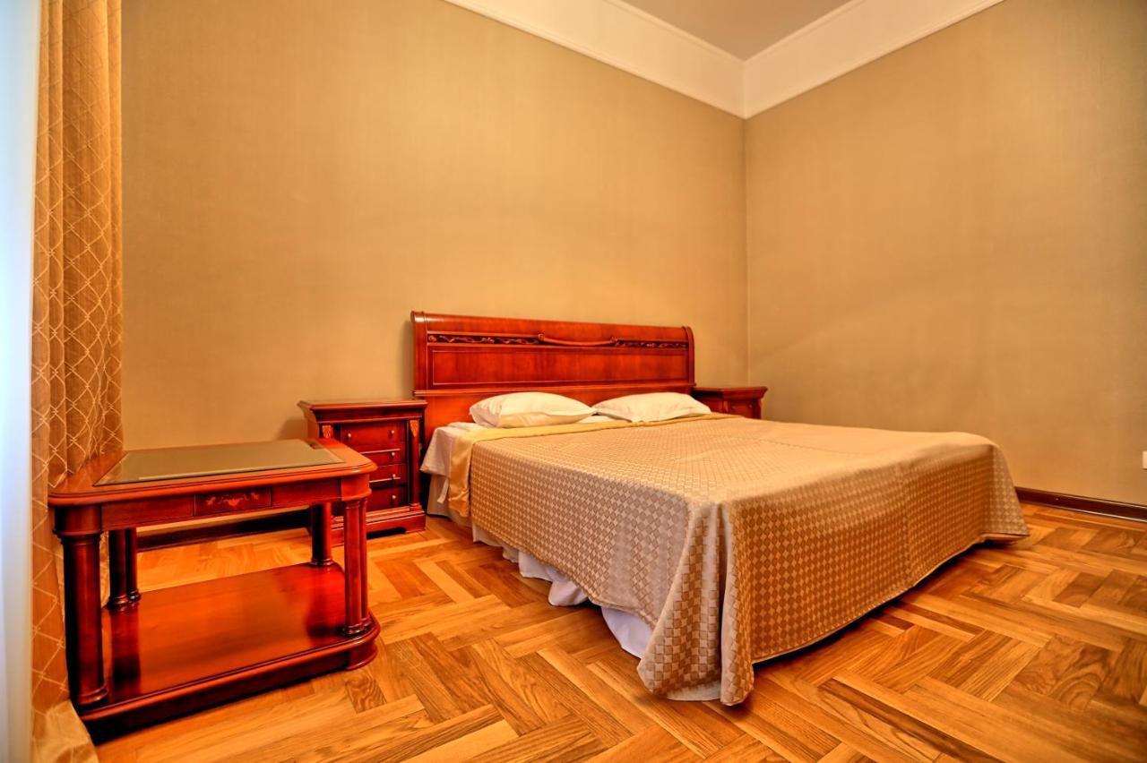 Ritsa Hotel Suchumi Zewnętrze zdjęcie