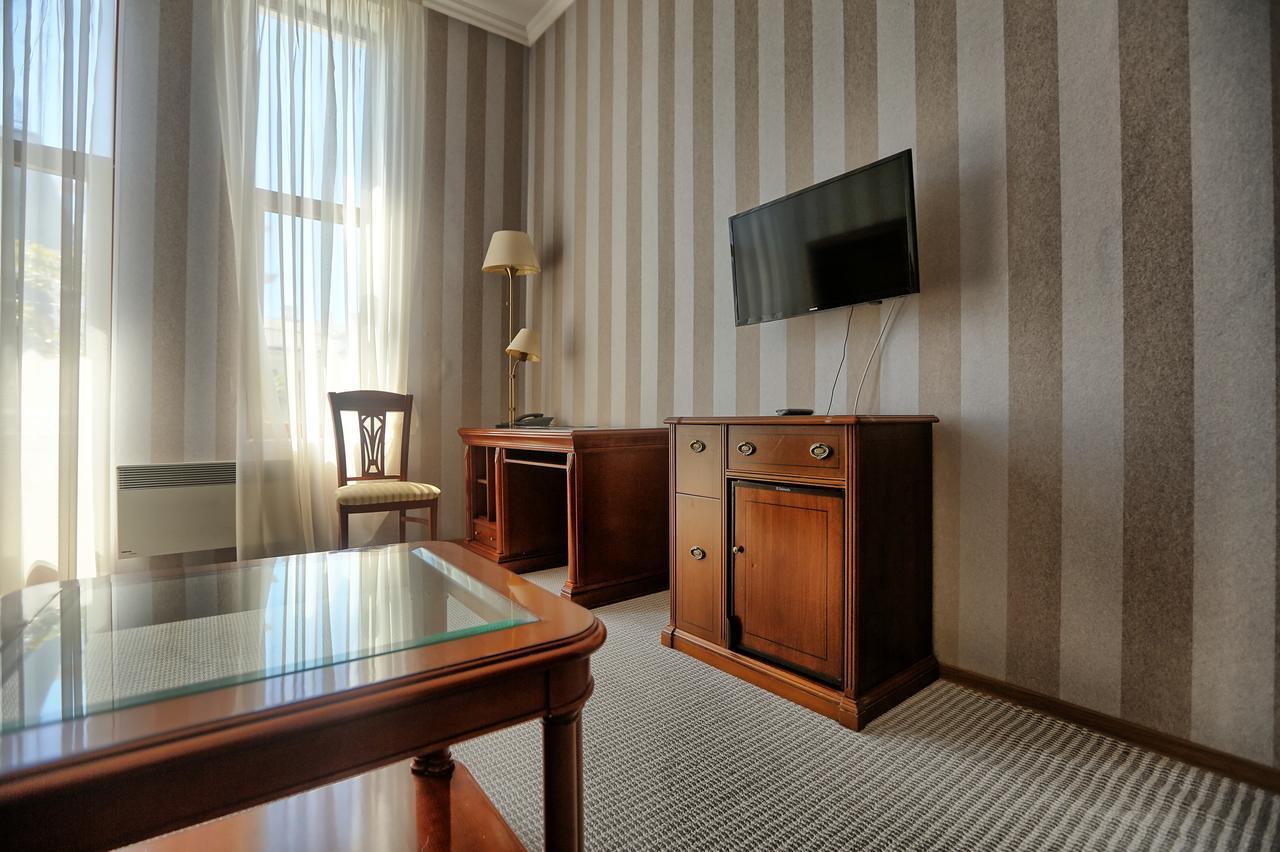 Ritsa Hotel Suchumi Zewnętrze zdjęcie