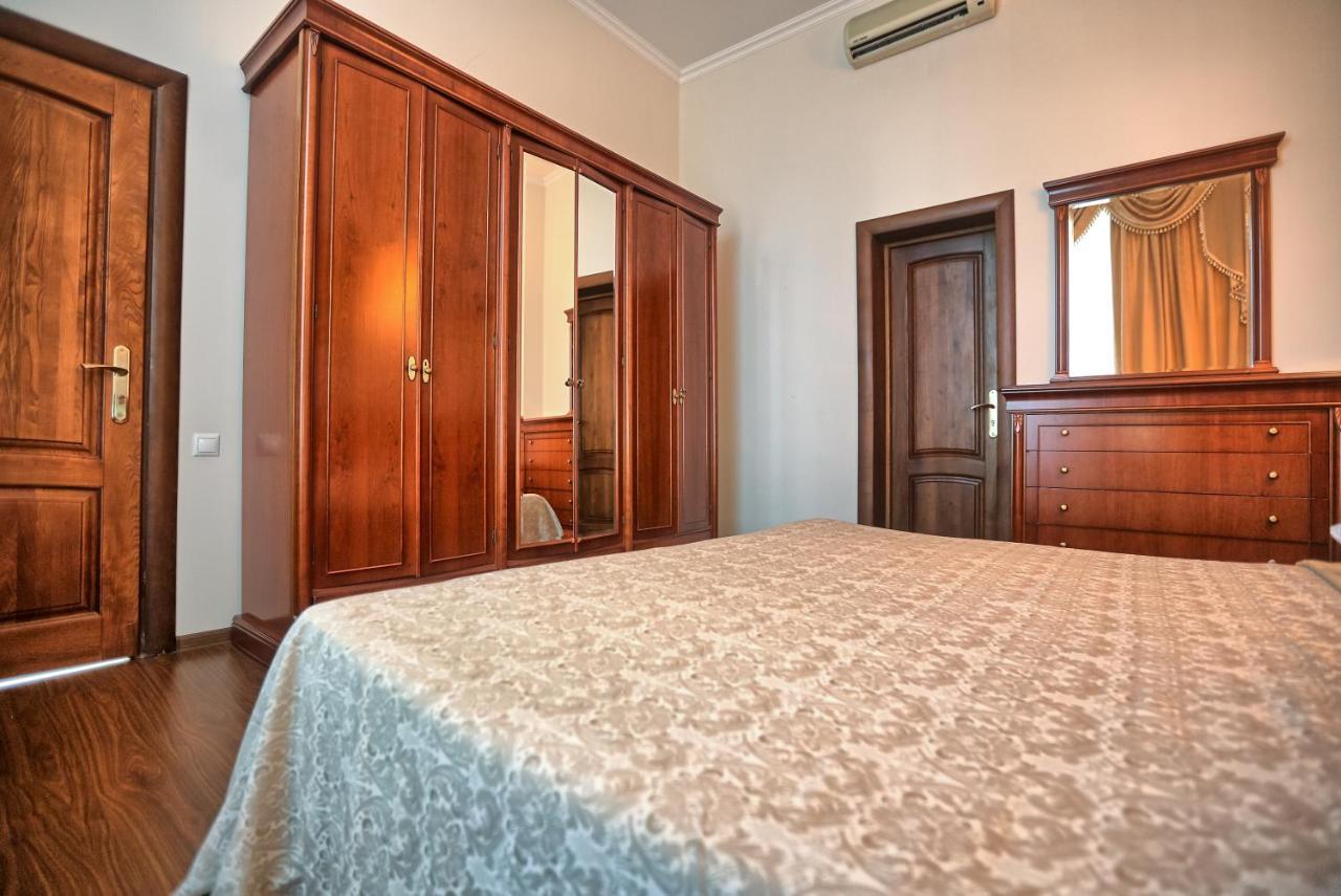 Ritsa Hotel Suchumi Zewnętrze zdjęcie