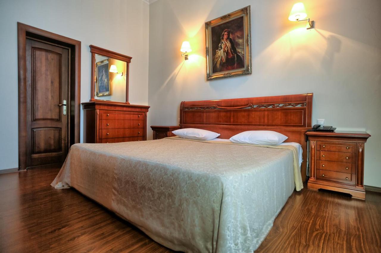 Ritsa Hotel Suchumi Zewnętrze zdjęcie