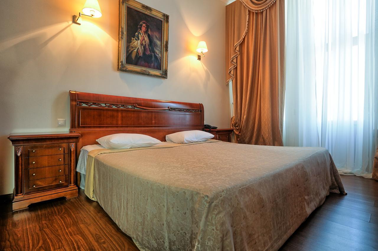 Ritsa Hotel Suchumi Zewnętrze zdjęcie